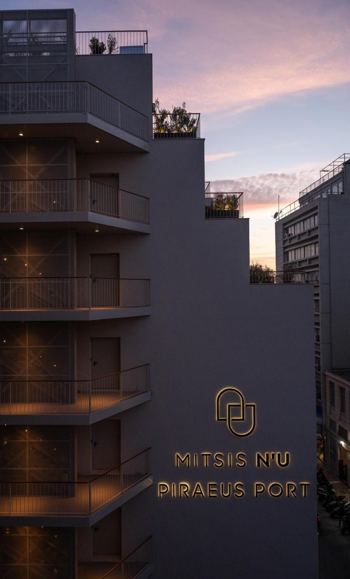 Mitsis N'u Port